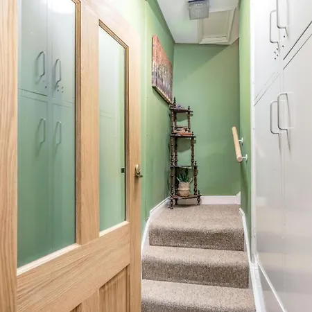 1 Bed In Oc-o34996 Apartment